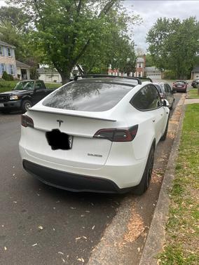 White 2023 Tesla Model Y Performance