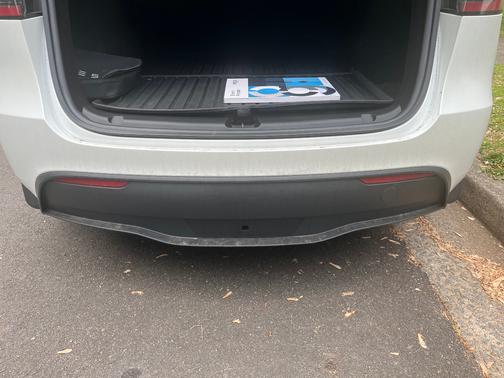 White 2023 Tesla Model Y Performance
