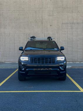 Black 2015 Jeep Grand Cherokee Altitude