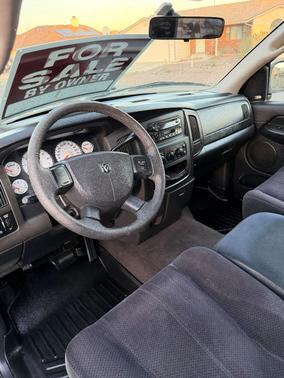 Gray 2004 Dodge Ram 1500 SLT Quad Cab