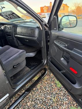 Gray 2004 Dodge Ram 1500 SLT Quad Cab