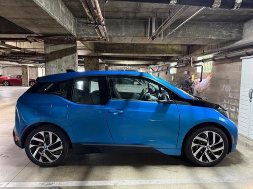Blue 2017 BMW i3 94 Ah