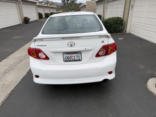 White 2010 Toyota Corolla S
