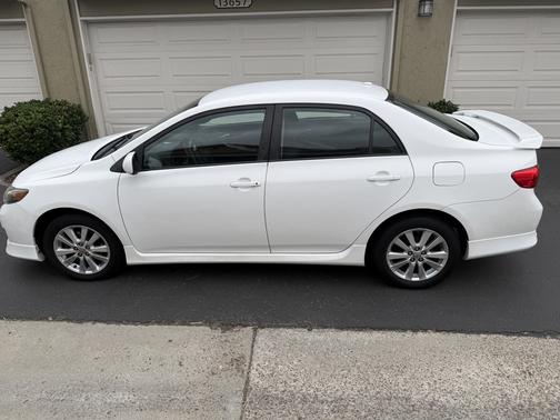 White 2010 Toyota Corolla S