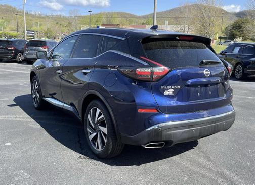 2023 Nissan Murano SL