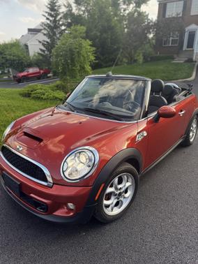 2011 MINI Cooper S Base