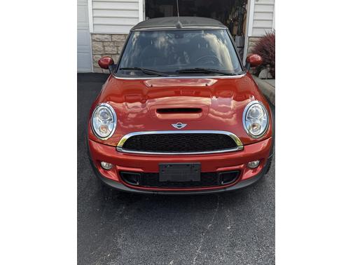2011 MINI Cooper S Base