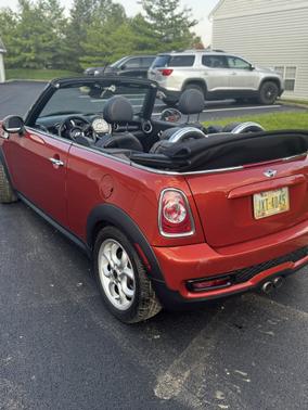 2011 MINI Cooper S Base