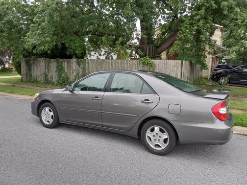 2002 Toyota Camry LE