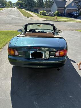Green 1999 Mazda MX-5 Miata Base