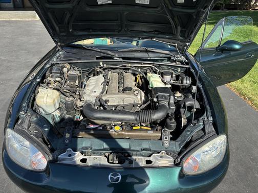 Green 1999 Mazda MX-5 Miata Base