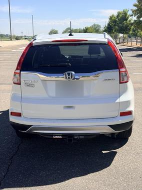 White 2016 Honda CR-V EX-L