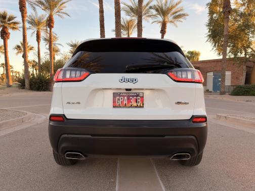 2019 Jeep Cherokee Latitude Plus