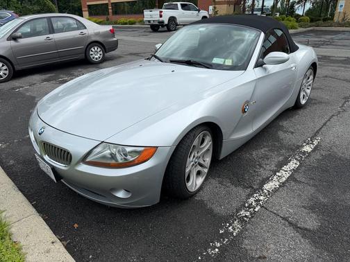Silver 2003 BMW Z4 3.0i
