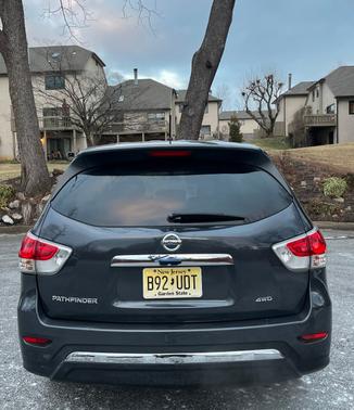 2014 Nissan Pathfinder S