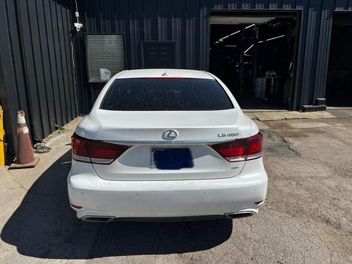 White 2013 Lexus LS 460 Base