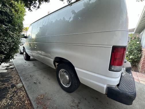 2001 Ford E250 Cargo