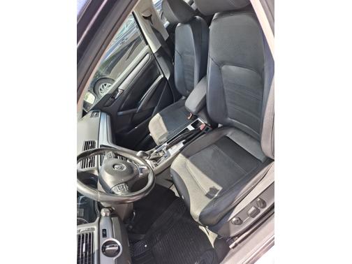 2012 Volkswagen Passat 2.5 SE