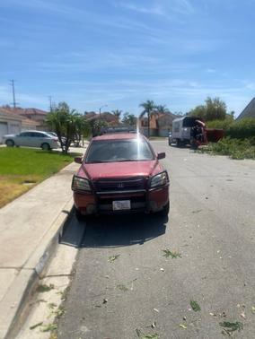 Red 2004 Honda Pilot EX
