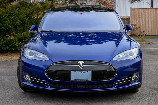 2016 Tesla Model S 90D