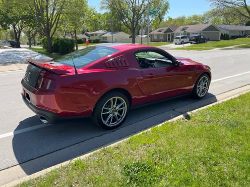 2012 Ford Mustang GT Premium