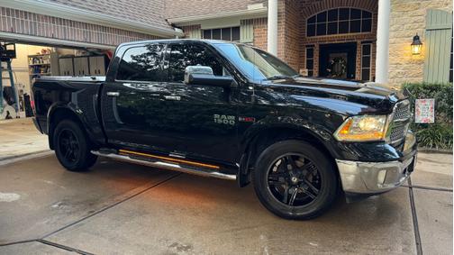 2017 RAM 1500 Laramie