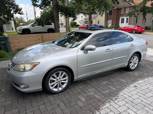 Silver 2010 Lexus ES 350 Base