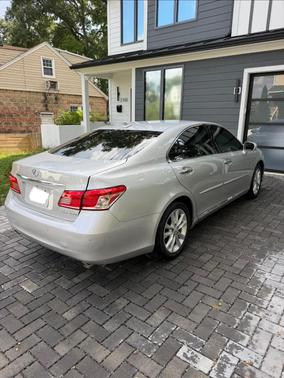 Silver 2010 Lexus ES 350 Base