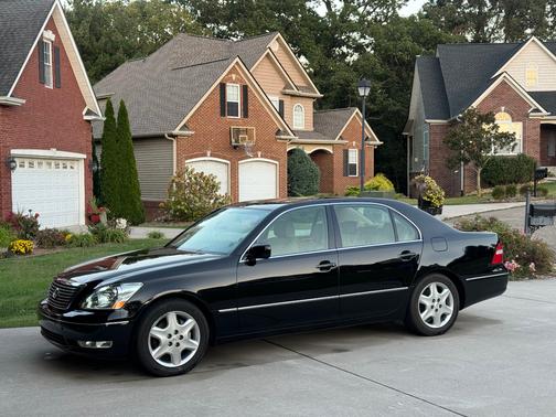 2004 Lexus LS 430 Base