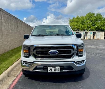 White 2023 Ford F-150 XLT