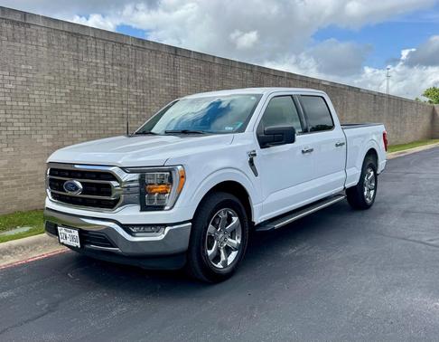 White 2023 Ford F-150 XLT