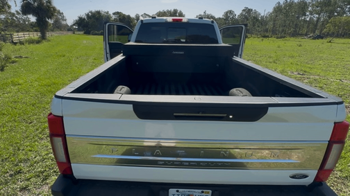 White 2022 Ford F-350 Platinum