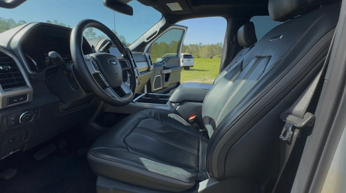 White 2022 Ford F-350 Platinum