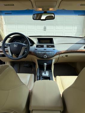 Black 2009 Honda Accord EX-L