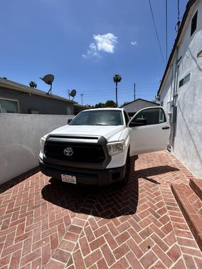 2017 Toyota Tundra SR