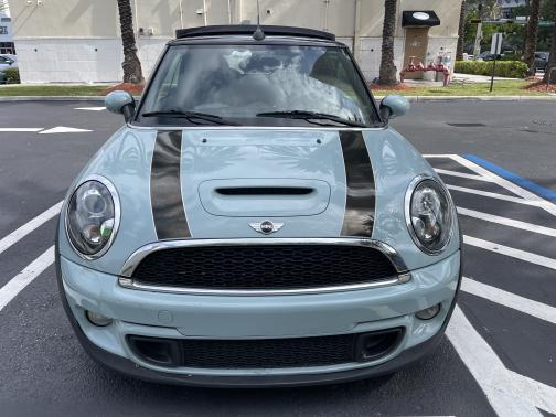 2011 MINI Cooper S Base