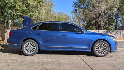 2016 Volkswagen Passat 1.8T SE w/Technology