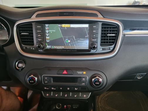 2019 Kia Sorento SX