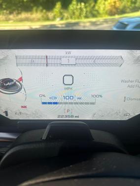 White 2025 GMC HUMMER EV SUV 2X