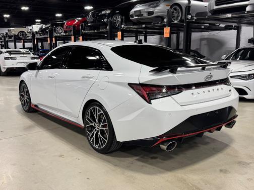 White 2022 Hyundai ELANTRA N Base