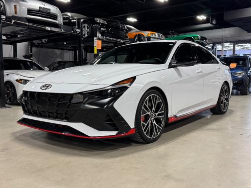 White 2022 Hyundai ELANTRA N Base