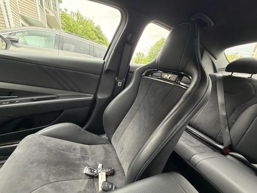 White 2022 Hyundai ELANTRA N Base