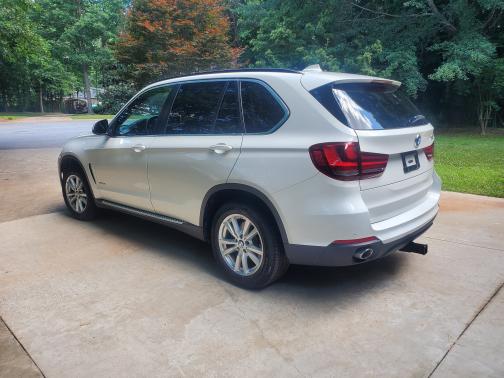 Photo 4 of 26 of 2015 BMW X5 xDrive35d