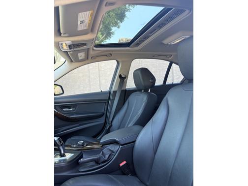 2015 BMW 328 i