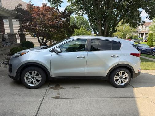 Silver 2018 Kia Sportage LX