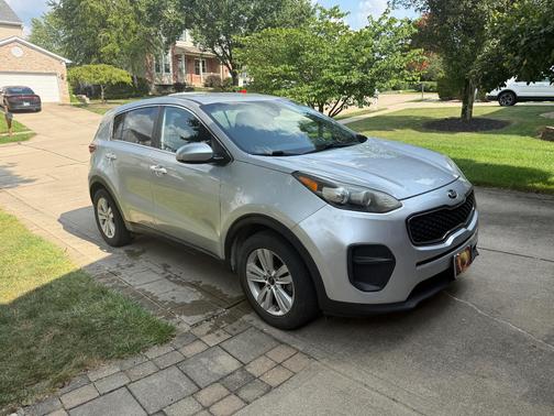 Silver 2018 Kia Sportage LX