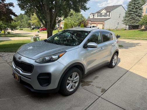 Silver 2018 Kia Sportage LX
