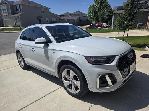 2023 Audi Q5 45 S line Premium Plus