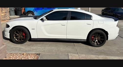 2016 Dodge Charger R/T