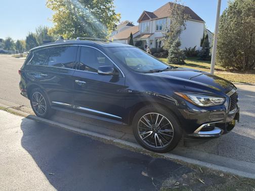 2016 INFINITI QX60 Base